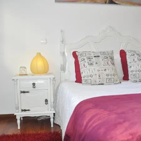 O Cantar Dos Passarinhos Privatunterkunft *